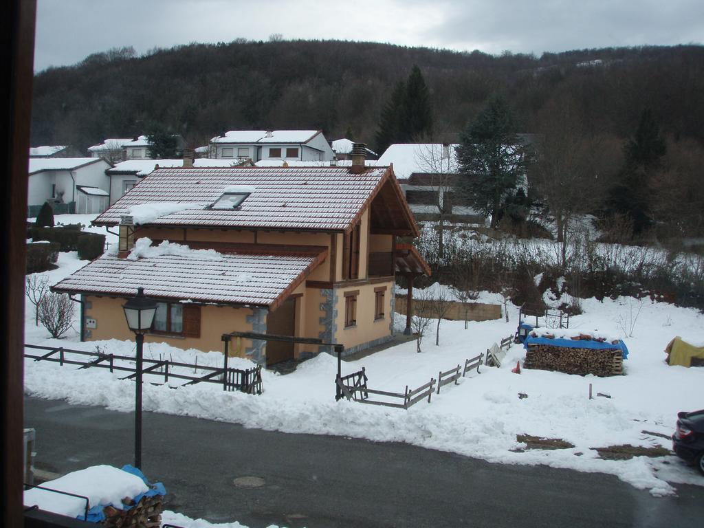 منزل الضيف Espinal-Auzperri  في Casa Rural Irugoienea المظهر الخارجي الصورة